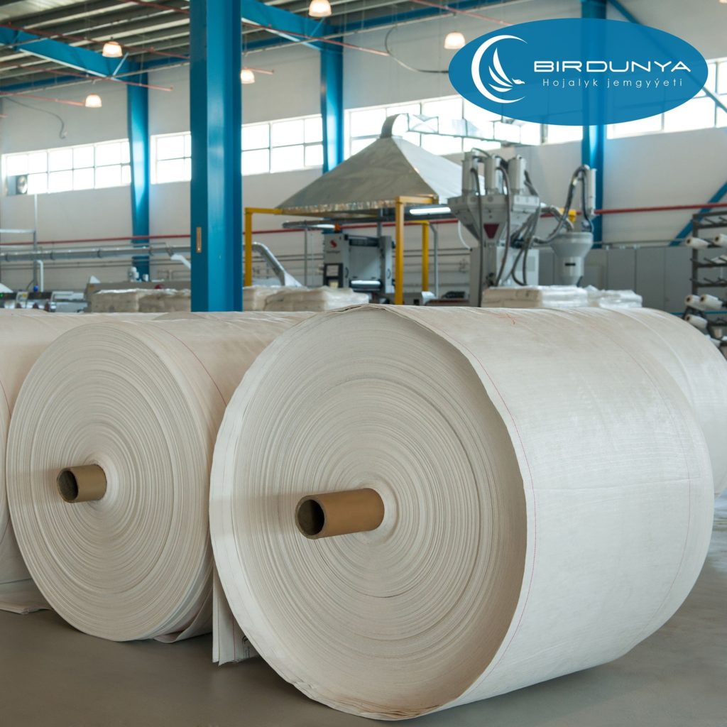 Polypropylene fabric rolls wholesale for export from Turkmenistan