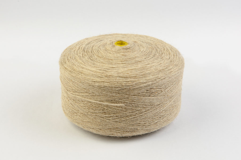 Woolen yarn