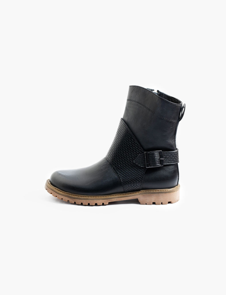 Women’s Leather Shoes — Rowshen, Turkmenistan — view 5