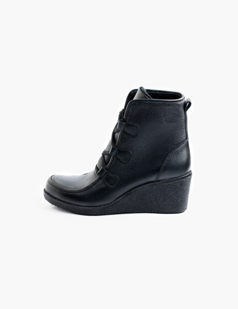 Women’s Leather Shoes — Rowshen, Turkmenistan — view 17