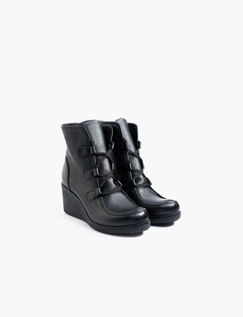 Women’s Leather Shoes — Rowshen, Turkmenistan — view 20