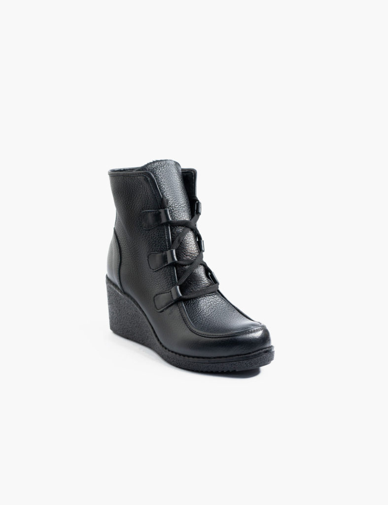 Women’s Leather Shoes — Rowshen, Turkmenistan — view 19
