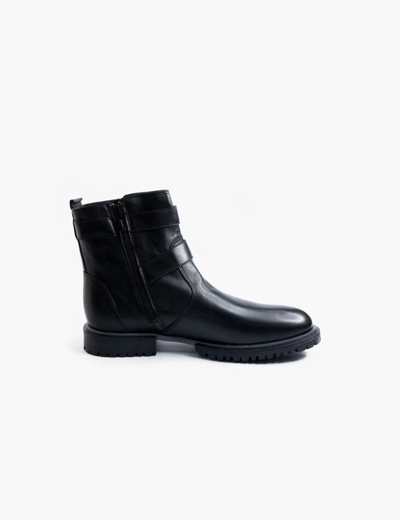 Women’s Leather Shoes — Rowshen, Turkmenistan — view 4