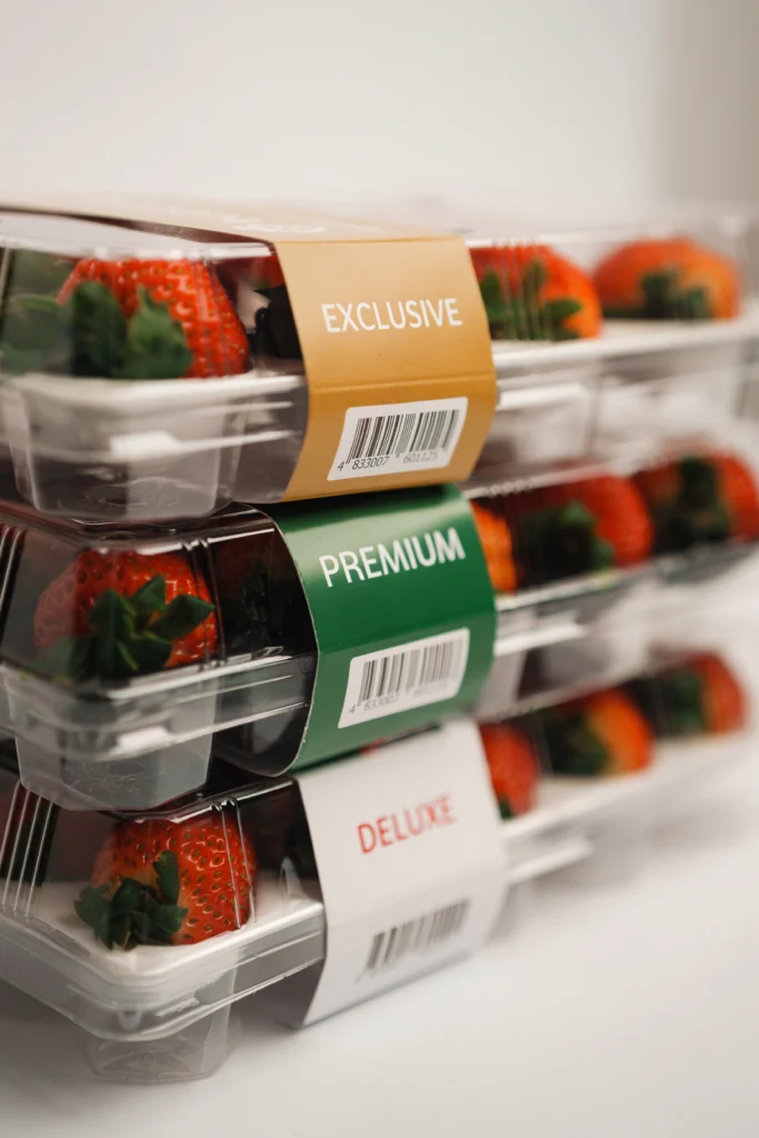 Fresh Albion Strawberries, Seven Retail Formats — view 2